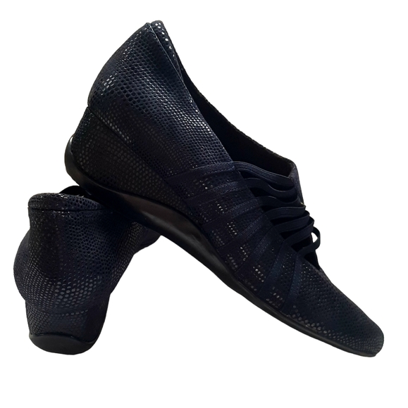 VANELI SPORT Chineka Reptile Embossed Leather Wedge Slip-ons Sz 9 Black - Picture 4 of 10